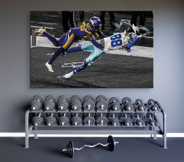 Dallas-Cowboys-Canvas-Print-CeeDee-Lamb-Unbelievable-TD-Catch-Minnesota-NFL-Art-Prints-Sport-Wall-Art-Football-Poster-1