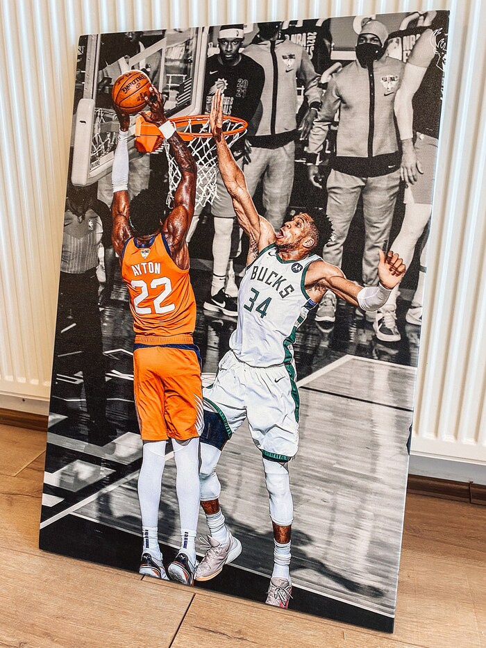 Giannis-Antetokounmpo-Poster-Milwaukee-Bucks-Fan-Gift-Giannis-Antetokounmpo-clutch-block-in-NBA-Finals-2021-Basketball-Canvas-Wall-Art-1