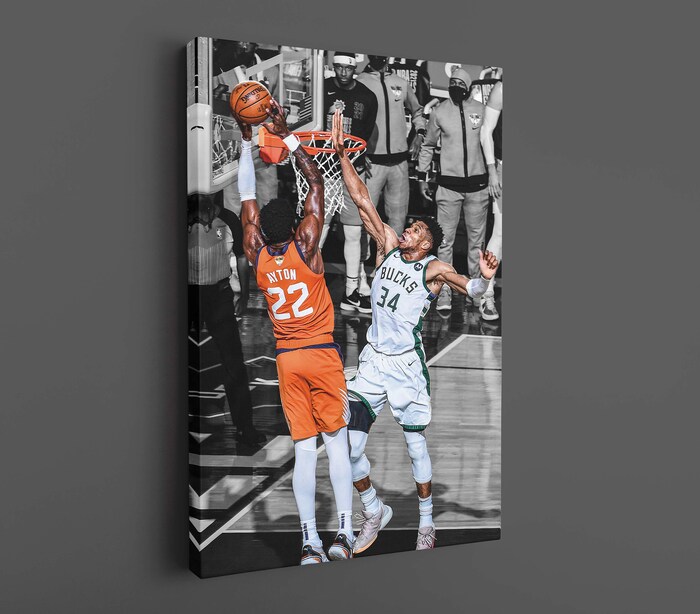 Giannis-Antetokounmpo-Poster-Milwaukee-Bucks-Fan-Gift-Giannis-Antetokounmpo-clutch-block-in-NBA-Finals-2021-Basketball-Canvas-Wall-Art-3