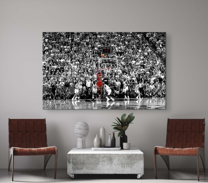 Michael-Jordan-Last-Shot-Michael-Jordan-Poster-Basketball-Canvas-Chicago-Bulls-Wall-Art-The-Final-Shot-6141998-NBA-Art-Wall-Art-1