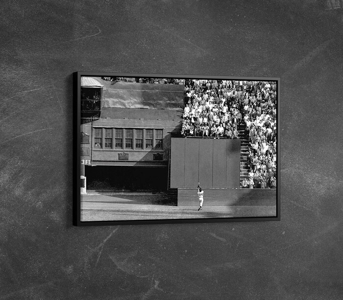 Willie-Mays-The-Catch-New-York-Giants-Vintage-Canvas-Baseball-Poster-Sports-Lover-Wall-Art-MLB-Prints-MLB-Art Willie Mays The Catch New York Giants Vintage Canvas Baseball Poster Sports Lover Wall Art MLB Prints MLB Art