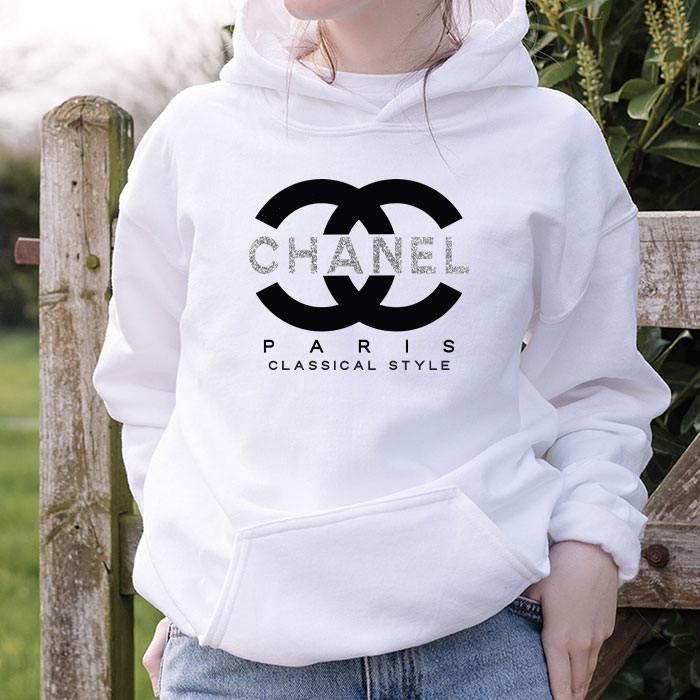 Chanel-Paris-Classical-Style-Gitter-Logo-Unisex-Pullover-Hoodie-HTB2617-1