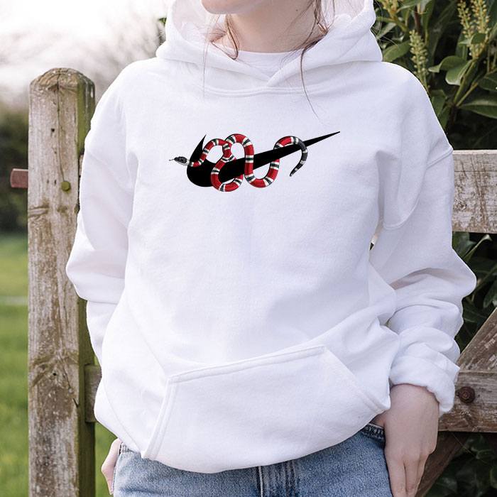 Gucci-Nike-Snake-Logo-Unisex-Pullover-Hoodie-NTB2262-1
