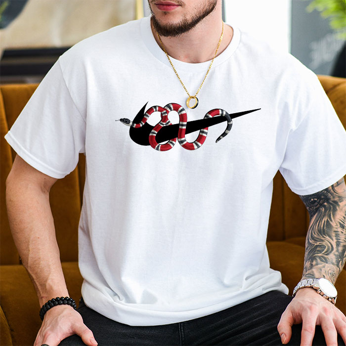 Gucci-Nike-Snake-Logo-Unisex-T-Shirt-NTB2636-2