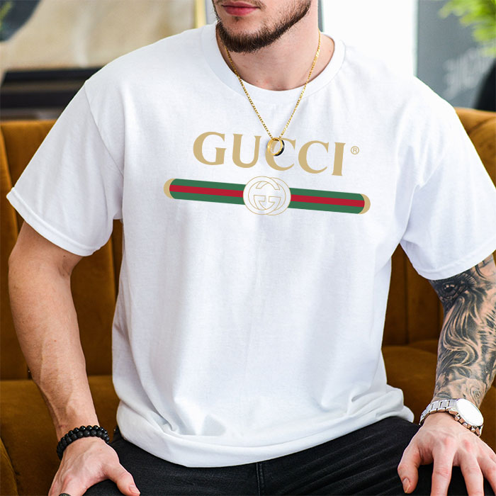 Gucci-Oversize-Logo-Unisex-T-Shirt-CB500-5