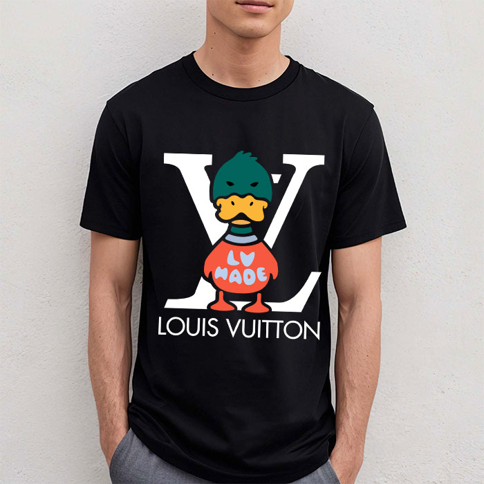 Louis-Vuitton-Logo-Luxury-Knit-Duck-Crewneck-LV-Unisex-T-Shirt-CB394-2