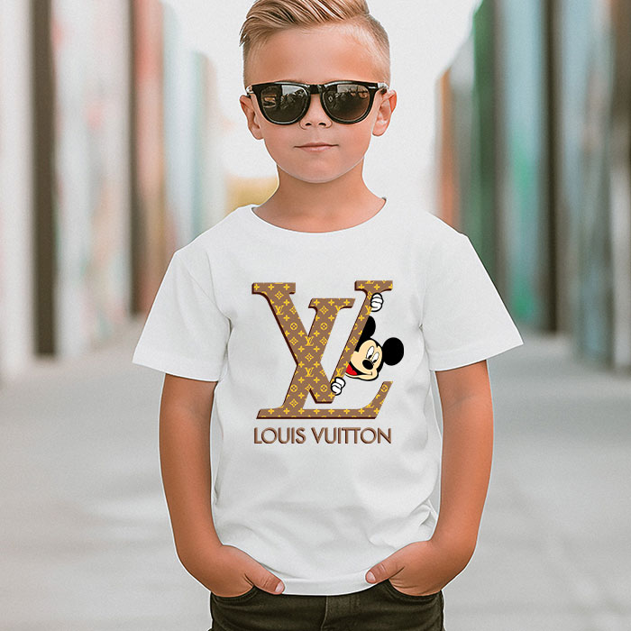 Louis-Vuitton-Logo-Luxury-Monogram-Canvas-Pattern-Mickey-Mouse-LV-Unisex-T-Shirt-CB423-4
