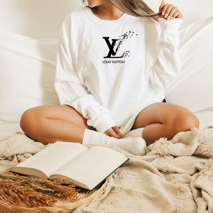 Louis-Vuitton-Logo-Luxury-Unisex-Kid-Long-Sleeve-Tee-TBL181-2