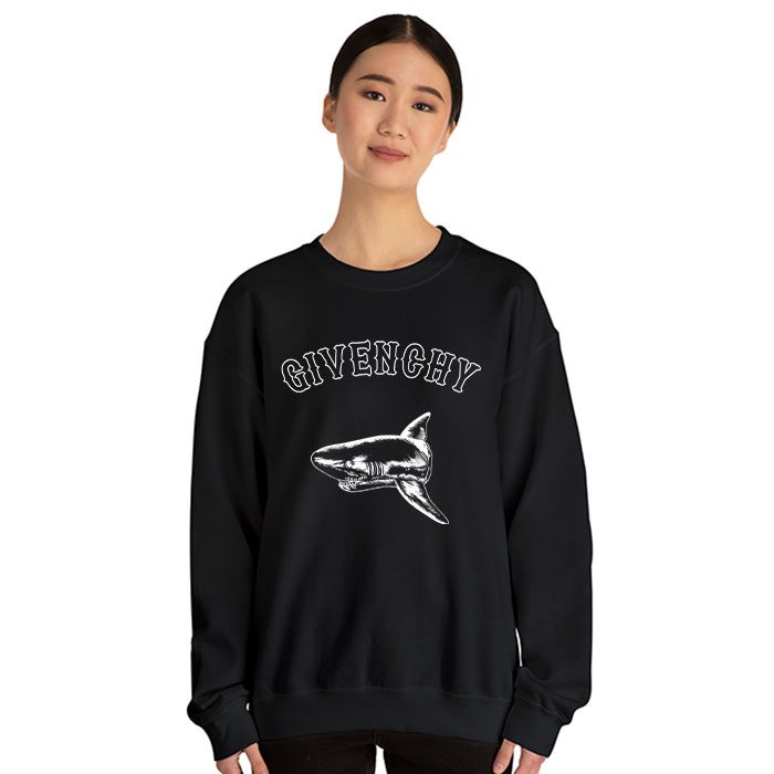 Givenchy-Logo-Luxury-Crewneck-Sweatshirt-CSTB0628-2