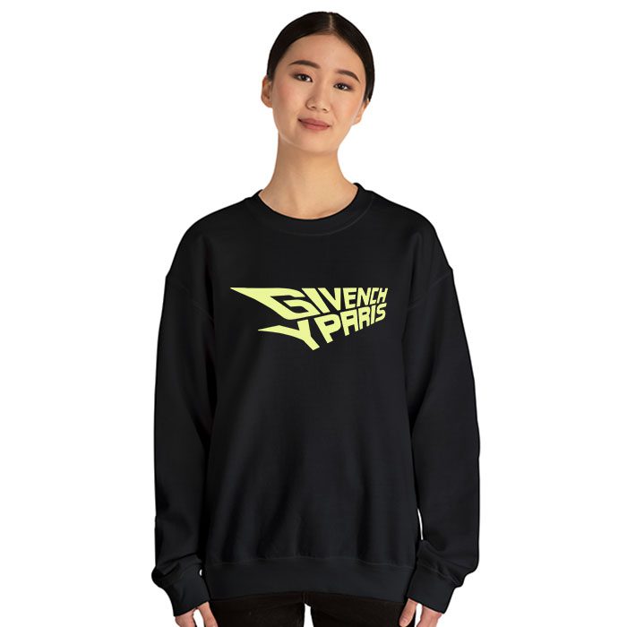 Givenchy-Logo-Luxury-Crewneck-Sweatshirt-CSTB0631-2