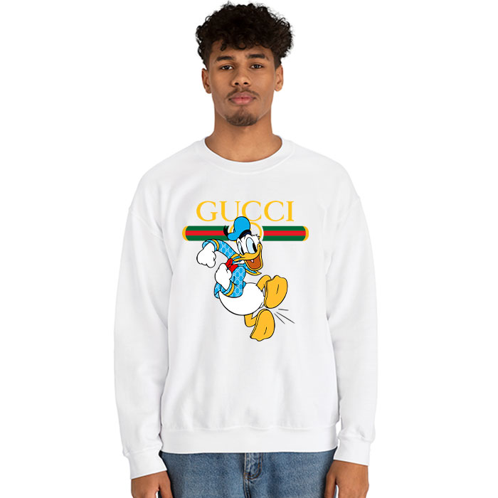 Gucci-Donald-Duck-Crewneck-Sweatshirt-CSTB0360-2