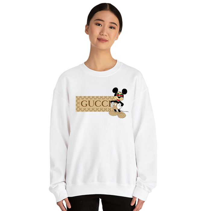 Gucci-Mickey-Mouse-Crewneck-Sweatshirt-CSTB0341-1