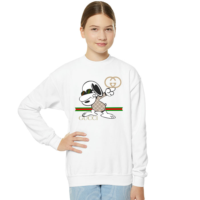 Gucci-Snoopy-Dabbing-Crewneck-Sweatshirt-CSTB0288-4