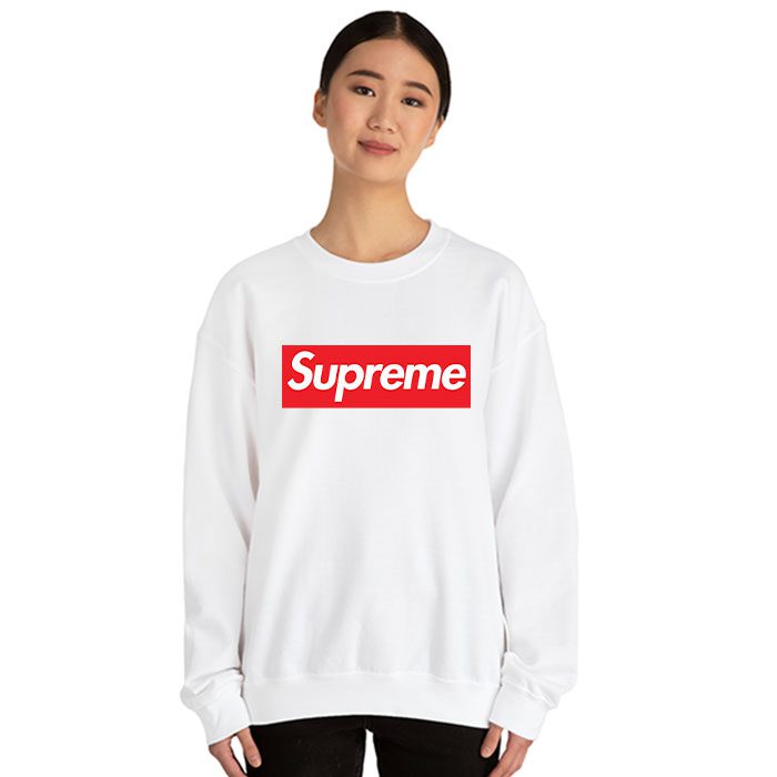 Supreme-Luxury-Logo-Crewneck-Sweatshirt-CSTB0947-2