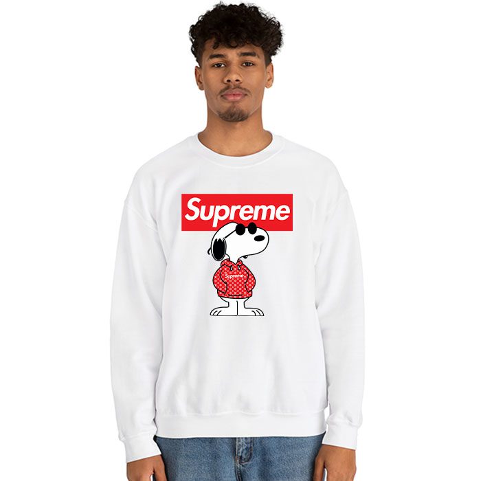 Supreme-x-Louis-Vuitton-Snoppy-Crewneck-Sweatshirt-CSTB0959-2