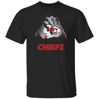Kansas City Chiefs Gloves Design Unisex T-Shirt