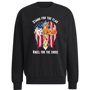 Tennessee Volunteers Team Stand For The Flag Kell For The Cross Unisex Sweatshirt