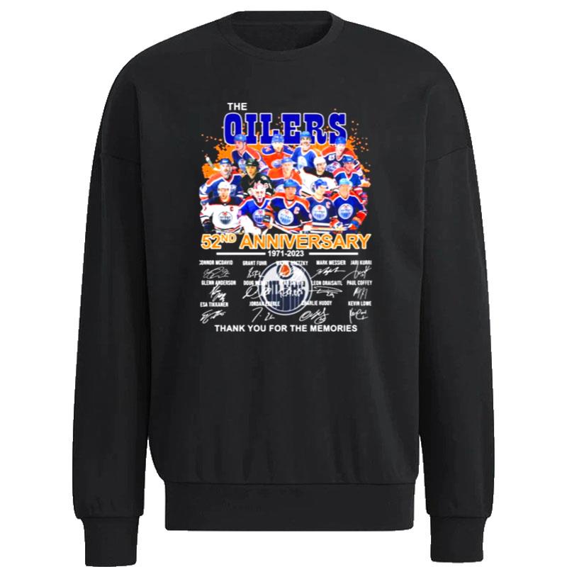 The-Edmonton-Oilers-52Nd-Anniversary-1971-2023-Thank-You-For-The-Memories-Signatures-Unisex-Sweatshirt The Edmonton Oilers 52Nd Anniversary 1971 2023 Thank You For The Memories Signatures Unisex Sweatshirt