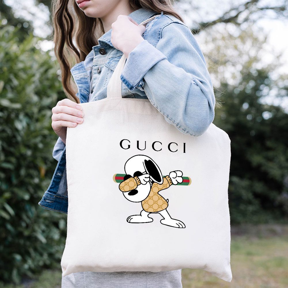 Gucci-Snoopy-Dabbing-Cotton-Canvas-Tote-Bag-TTB1441-1