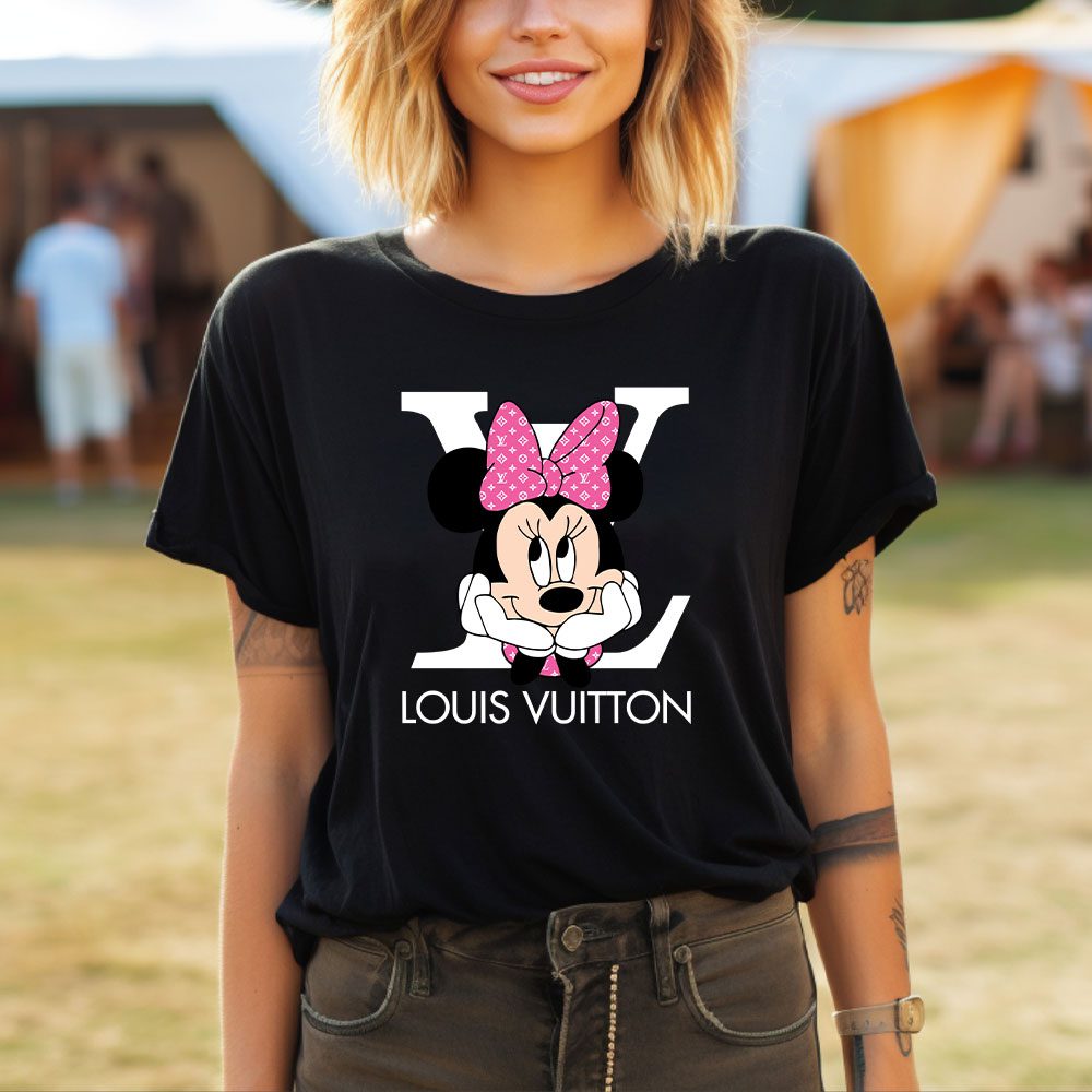 Louis-Vuitton-Logo-Luxury-Pink-And-White-Monogram-Canvas-Pattern-Minnie-Mouse-Lady-T-Shirt-Luxury-Tee-For-Women-LDS1625-1