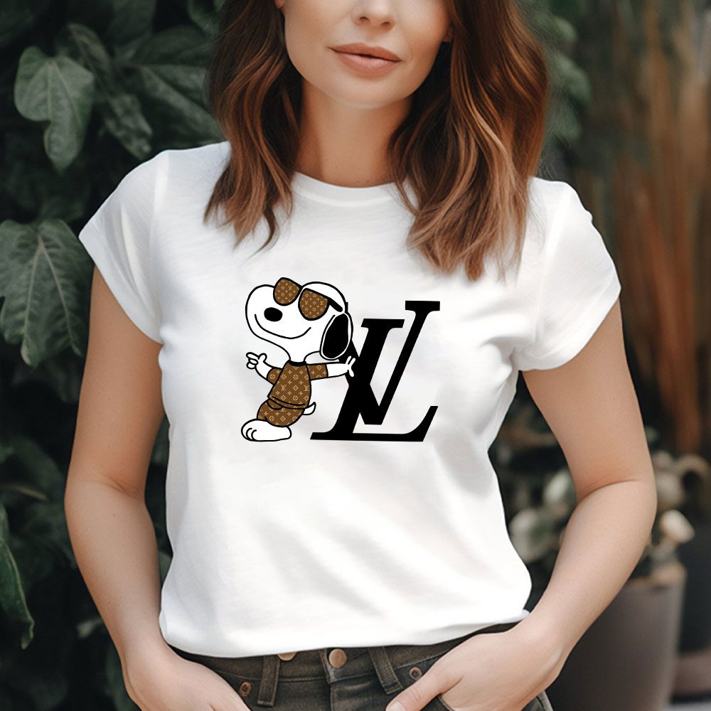Louis-Vuitton-Monogram-Canvas-Pattern-Snoopy-Lady-T-Shirt-Luxury-Tee-For-Women-LDS1693-1