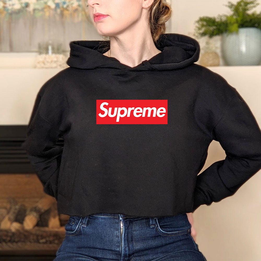 Supreme-Luxury-Logo-Crop-Pullover-Hoodie-For-Lady-CPH1850-3