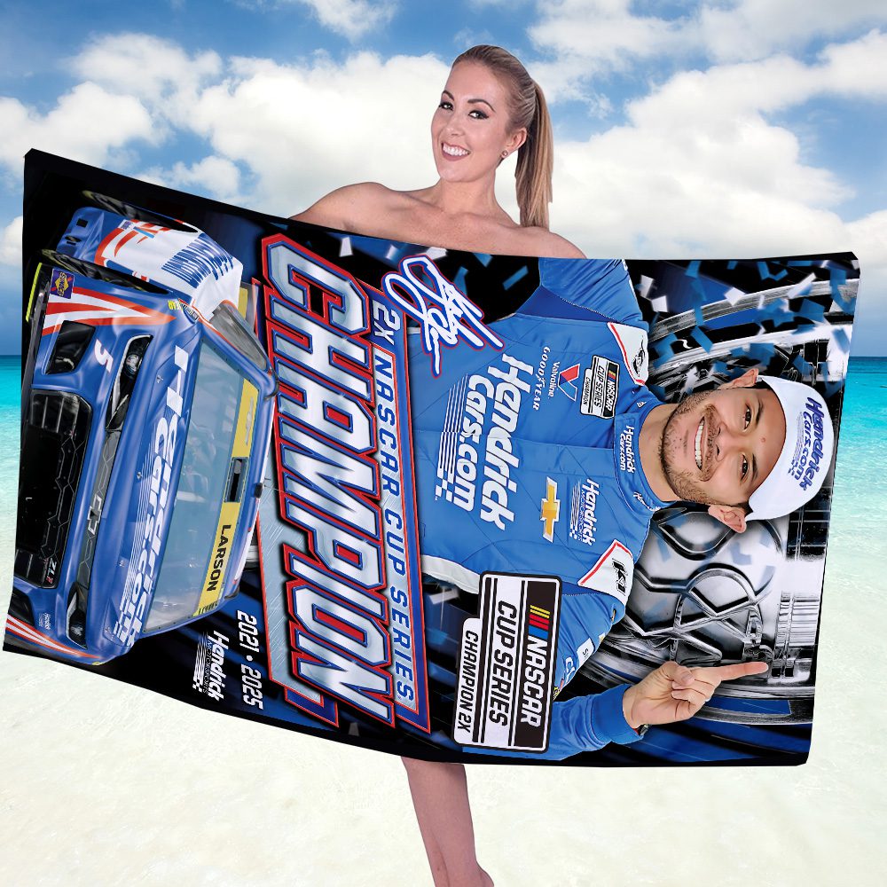 Kyle-Larson-2025-NASCAR-Cup-Series-Champion-Rectangle-Beach-Towel-TWG1023-1
